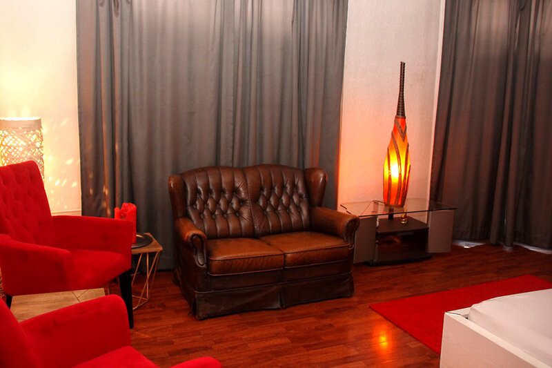 Studio Ohlala in Zurich/ Elvetia, 300 CHF/ ora
